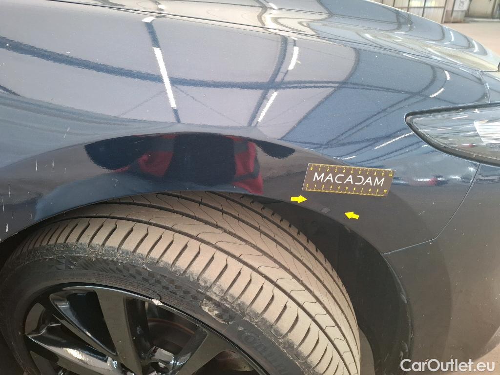  Mazda  3 MAZDA Mazda / 2019 / 5P / Berline e-Skyactiv G M-Hyd 122 Business Ex BVM6 #7