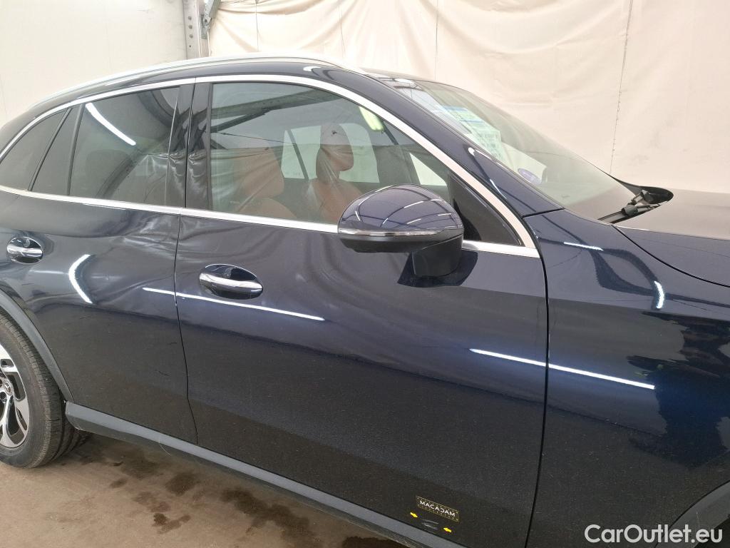  Mercedes  GLC MERCEDES-BENZ  / 2022 / 5P / SUV  400 e Business Line 4MATIC #1