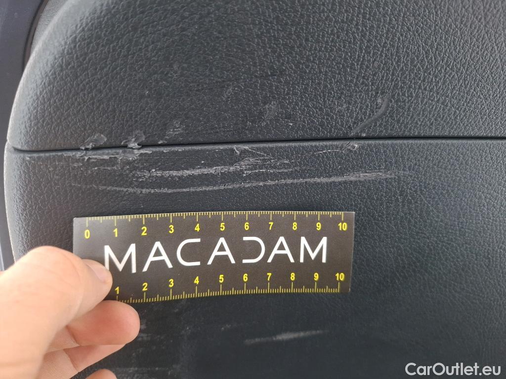  Mercedes  GLC MERCEDES-BENZ  / 2022 / 5P / SUV  400 e Business Line 4MATIC #12