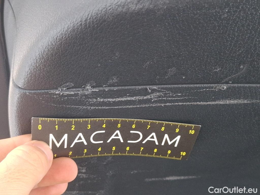  Mercedes  GLC MERCEDES-BENZ  / 2022 / 5P / SUV  400 e Business Line 4MATIC #13