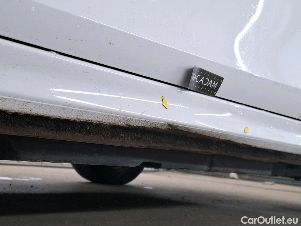  Opel  Corsa  F e Edition Business 50kWh BVA #2