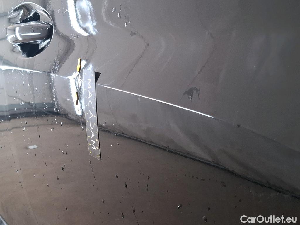  Peugeot  208  (e-) Allure 50kWh BVA #9