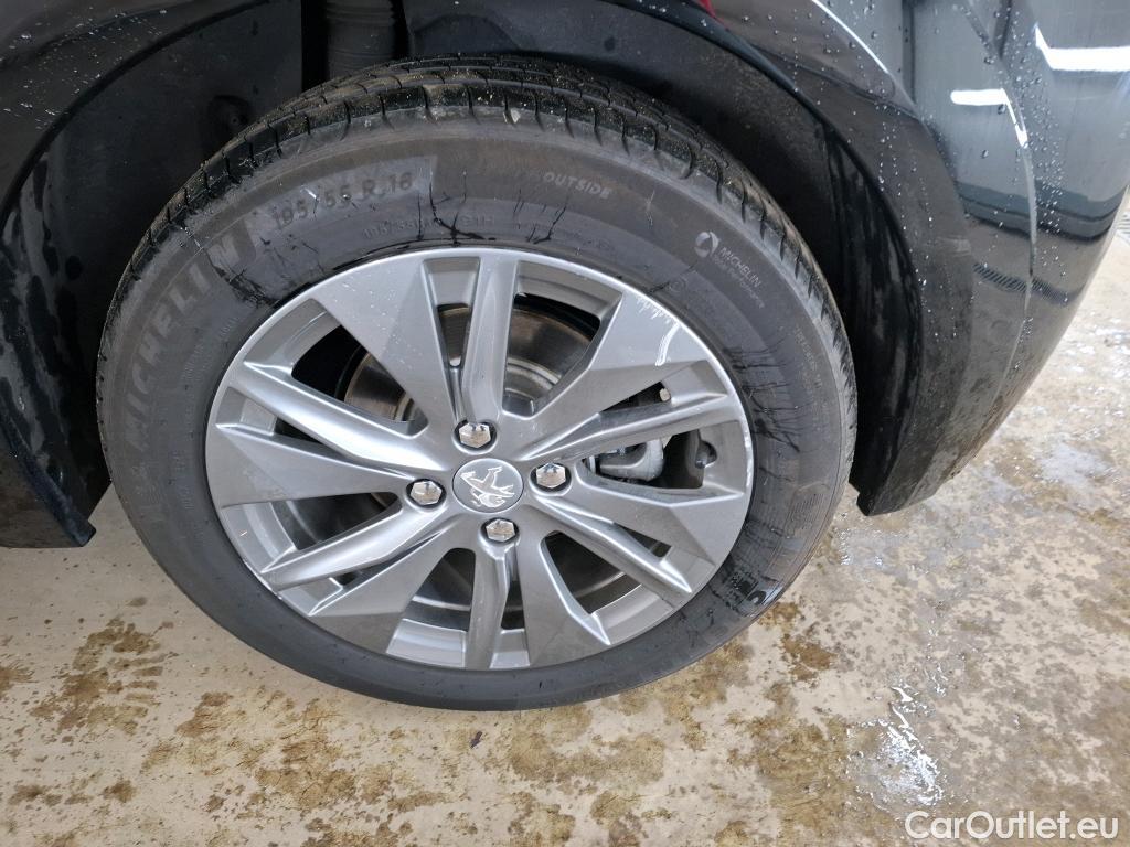  Peugeot  208  (e-) Allure Pack 50kWh BVA #5