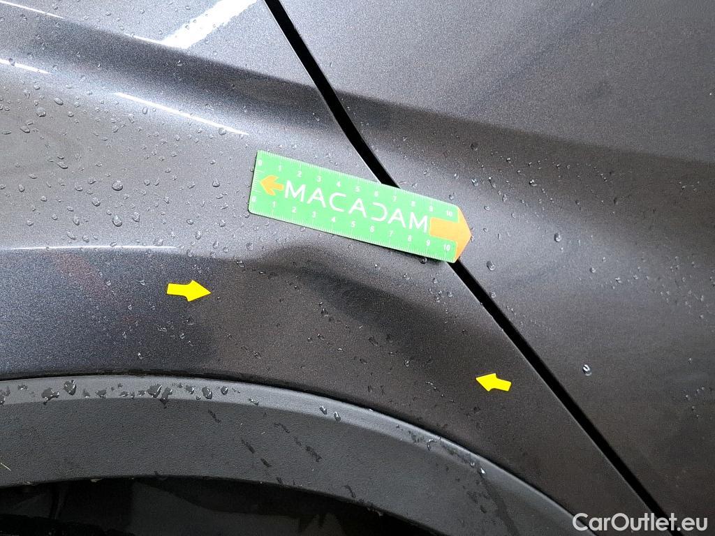  Toyota  C-HR TOYOTA  / 2016 / 5P / SUV 1.8 Hybride 122 Dynamic Business Stage A #4