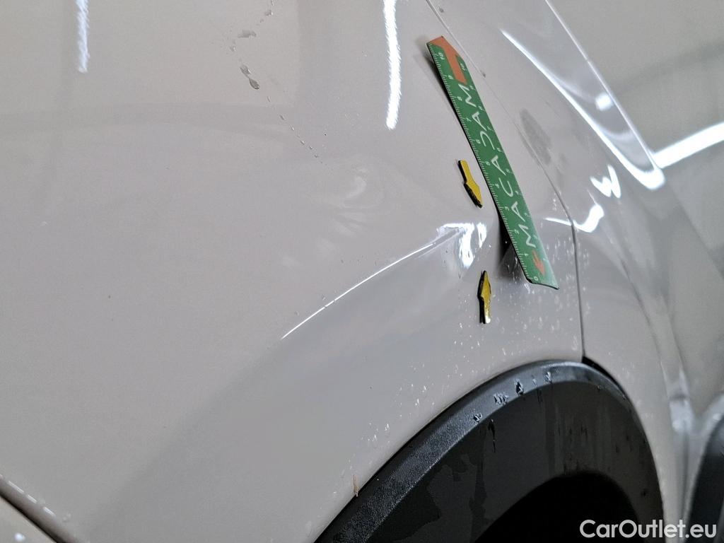  Toyota  C-HR TOYOTA  / 2016 / 5P / SUV 1.8 Hybride 122 Dynamic Business Stage A #4