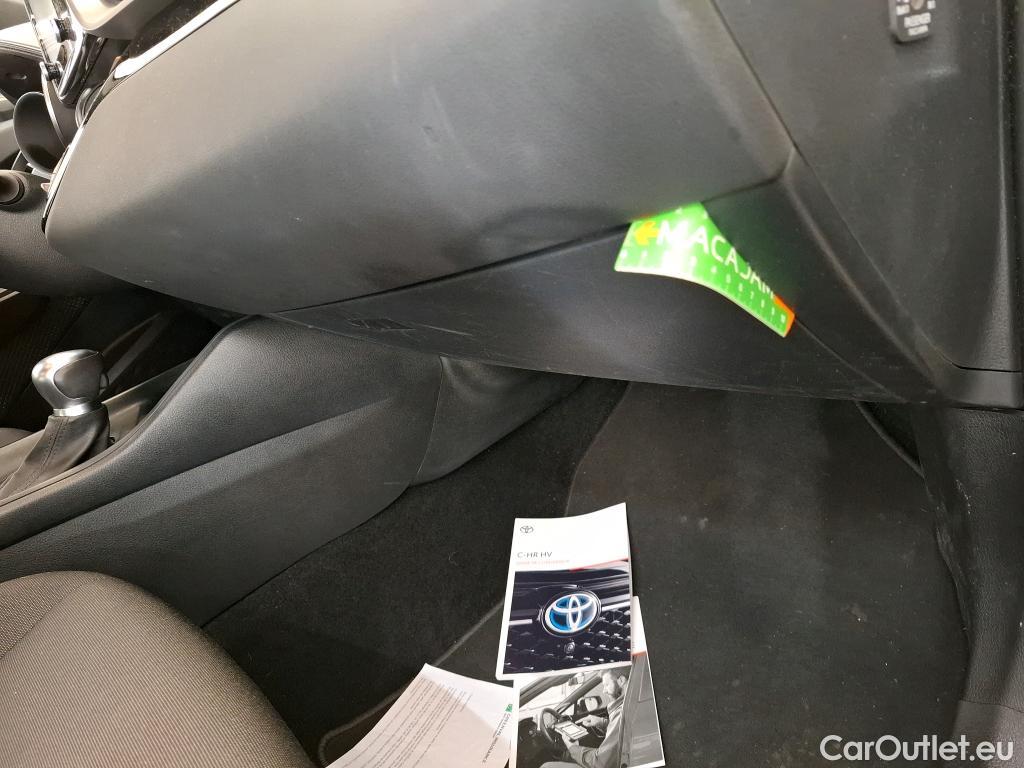  Toyota  C-HR TOYOTA  / 2016 / 5P / SUV 1.8 Hybride 122 Dynamic Business Stage A #16
