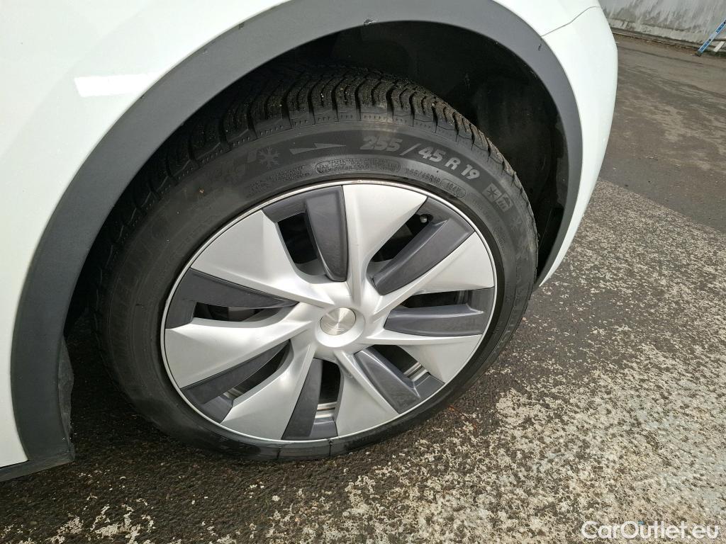  Tesla  Model Y TESLA  / 2021 / 5P / SUV RWD #1