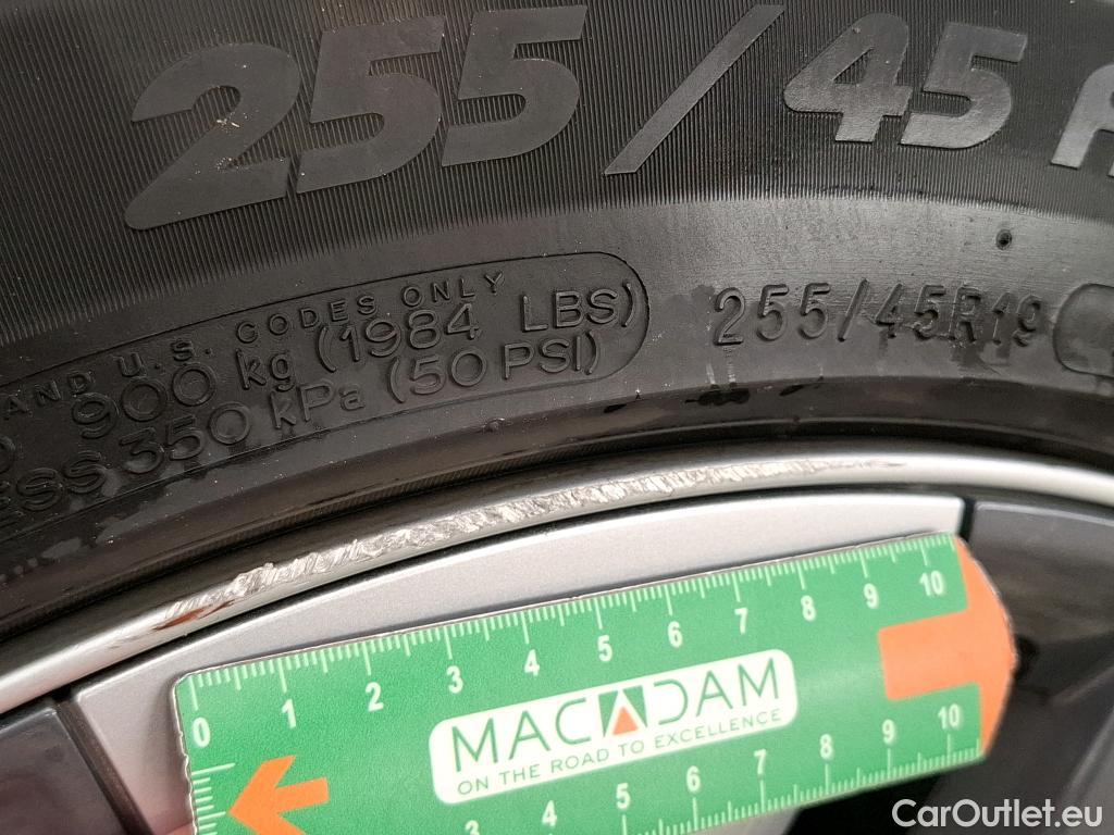  Tesla  Model Y TESLA  / 2021 / 5P / SUV RWD #3