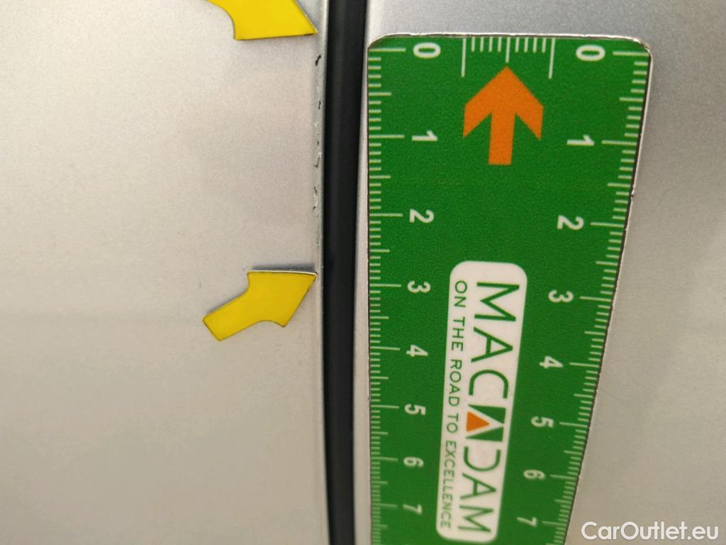  Volkswagen  Golf  VOLKSWAGEN  2020  5P  Berline 14 eHybrid OPF 204 DSG6 Style #9