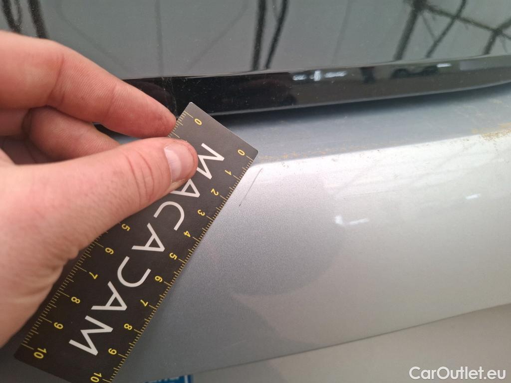  Volkswagen  ID.3  150 kW Pro Performance Life Plus 58kWh BVA #8