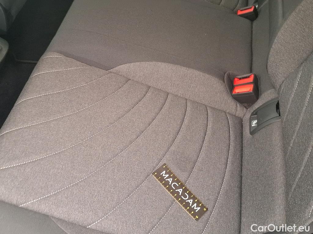  Volkswagen  ID.3  150 kW Pro Performance Life Plus 58kWh BVA #36