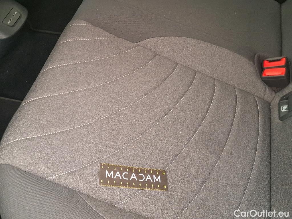  Volkswagen  ID.3  150 kW Pro Performance Life Plus 58kWh BVA #37