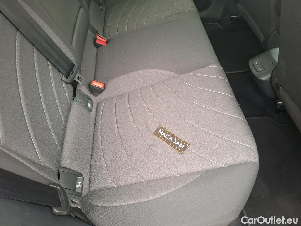  Volkswagen  ID.3  150 kW Pro Performance Life Plus 58kWh BVA #38