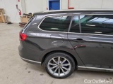  Volkswagen  Passat VOLKSWAGEN  / 2019 / 5P / STATION WAGON VAR. 1.4 PLUG IN HYBRID GTE DSG #54