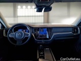  Volvo  XC60 VOLVO  / 2021 / 5P / SUV T6 PLUG-IN AWD AUTO CORE #3