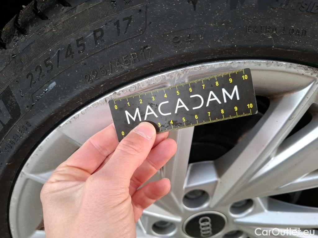  Audi  A3 AUDI  Sportback / 2020 / 5P / Berline 35 TFSI 150 MHEV S Tronic Design Luxe #33