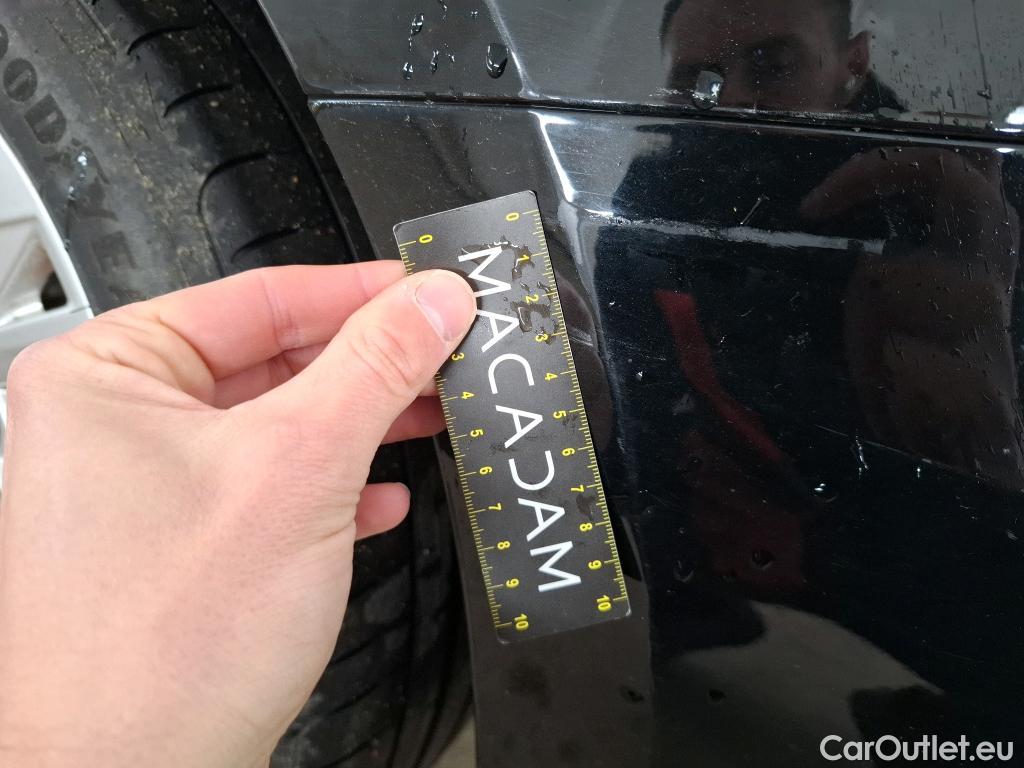  Audi  A3 AUDI  Sportback / 2020 / 5P / Berline 35 TFSI 150 MHEV S Tronic Design Luxe #3