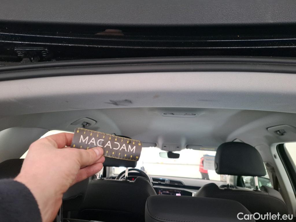  Audi  Q3 AUDI  / 2018 / 5P / SUV 35 TFSI 150 MHEV S TRONIC DESIGN LUXE #27