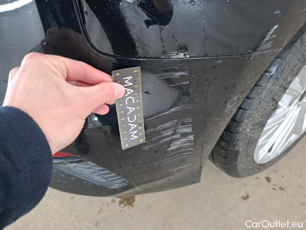  Audi  A3 AUDI  Sportback / 2020 / 5P / Berline 35 TFSI 150 MHEV S Tronic Design Luxe #12