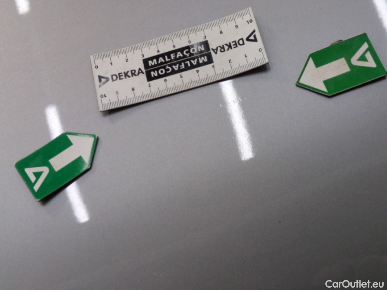  Bmw  X1 BMW  / 2022 / 5P / SUV sDrive18d DKG7 #33