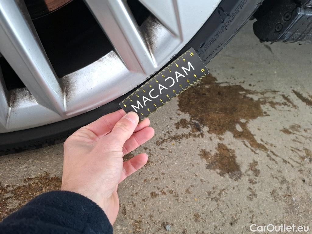  Audi  A3 AUDI  Sportback / 2020 / 5P / Berline 35 TFSI 150 MHEV S Tronic Design Luxe #37