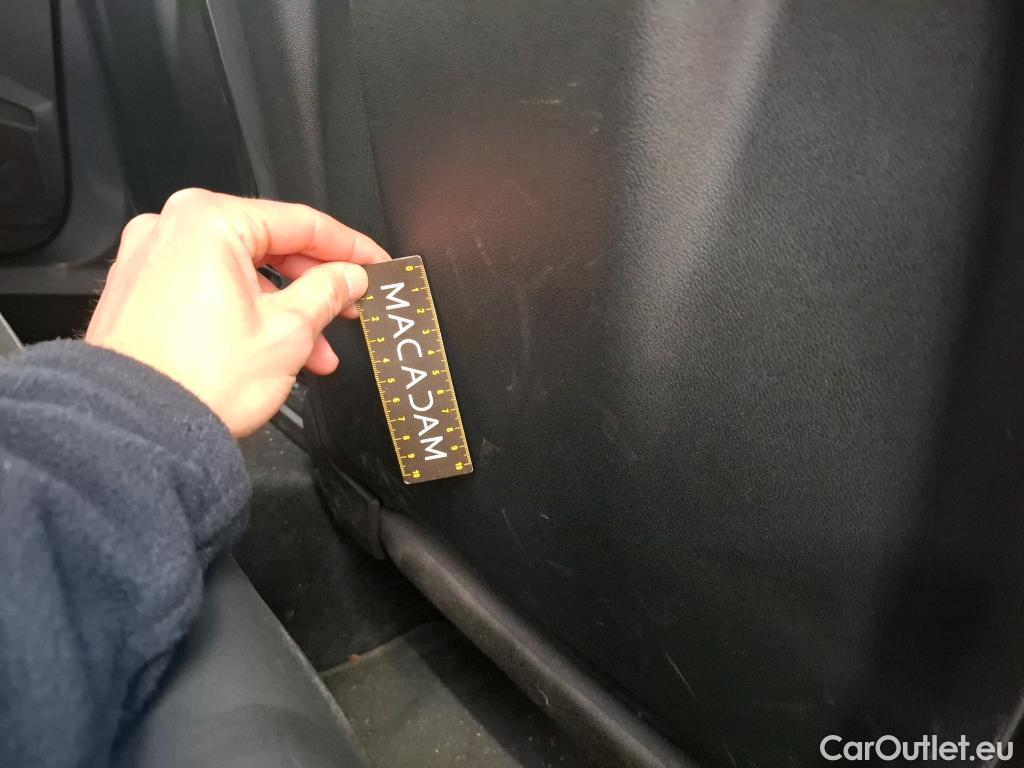  Audi  A3 AUDI  Sportback / 2020 / 5P / Berline 35 TFSI 150 MHEV S Tronic Design Luxe #73