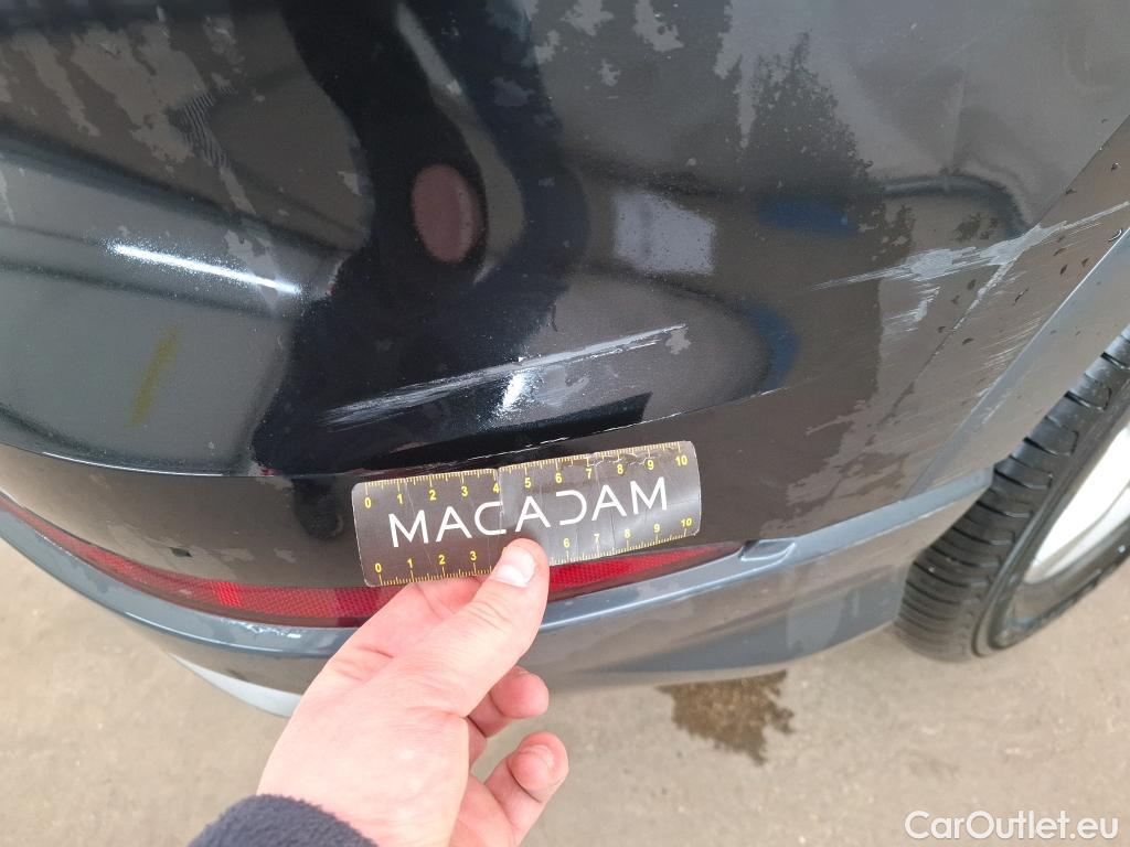  Audi  Q3 AUDI  / 2018 / 5P / SUV 35 TFSI 150 MHEV S TRONIC DESIGN LUXE #7