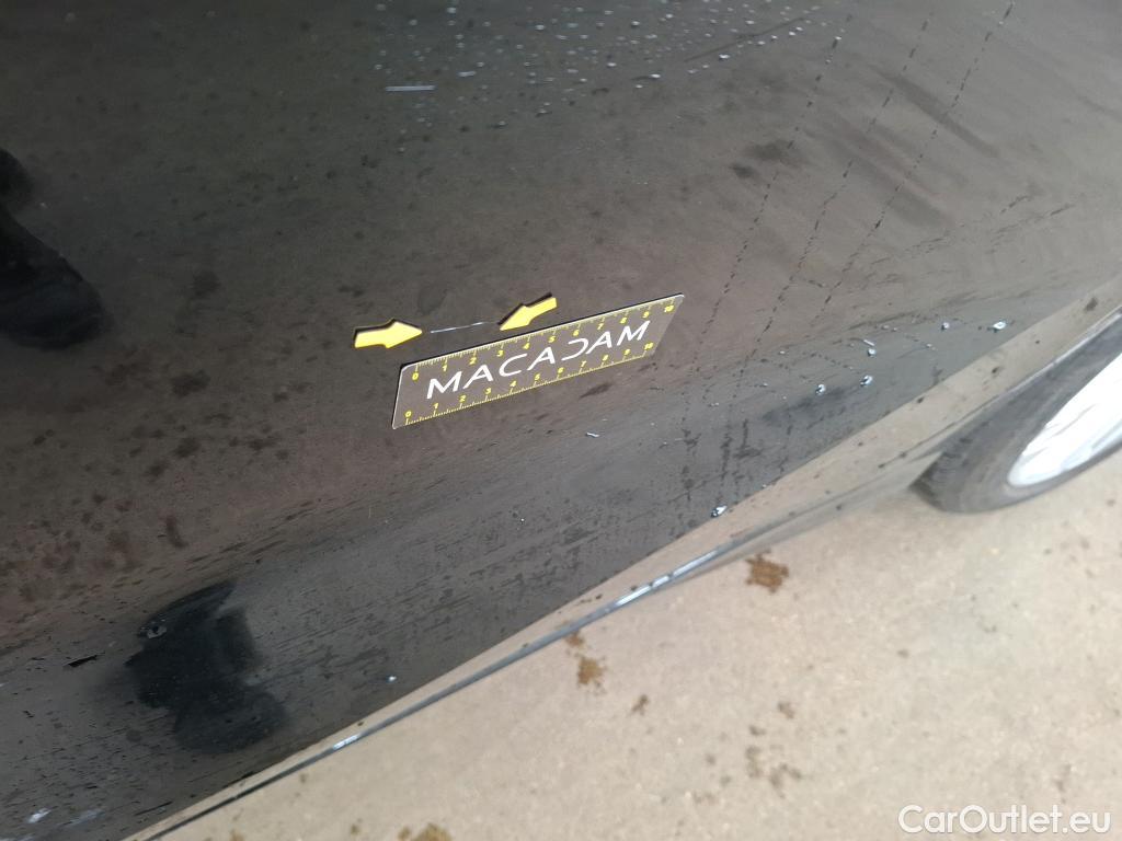  Audi  A3 AUDI  Sportback / 2020 / 5P / Berline 35 TFSI 150 MHEV S Tronic Design Luxe #51