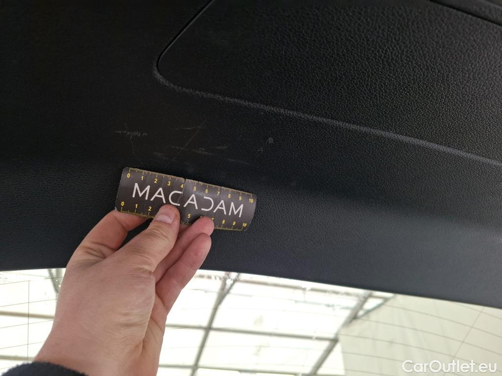  Audi  Q3 AUDI  / 2018 / 5P / SUV 35 TFSI 150 MHEV S TRONIC DESIGN LUXE #31