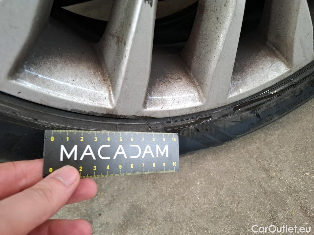  Bmw  Serie 5 BMW Série 5 Touring 2020 5P Break 520i 184ch Luxury #16