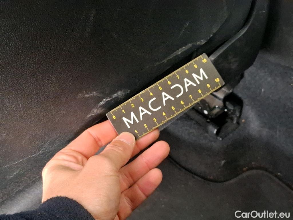  Audi  A3 AUDI  Sportback / 2020 / 5P / Berline 35 TFSI 150 MHEV S Tronic Design Luxe #49