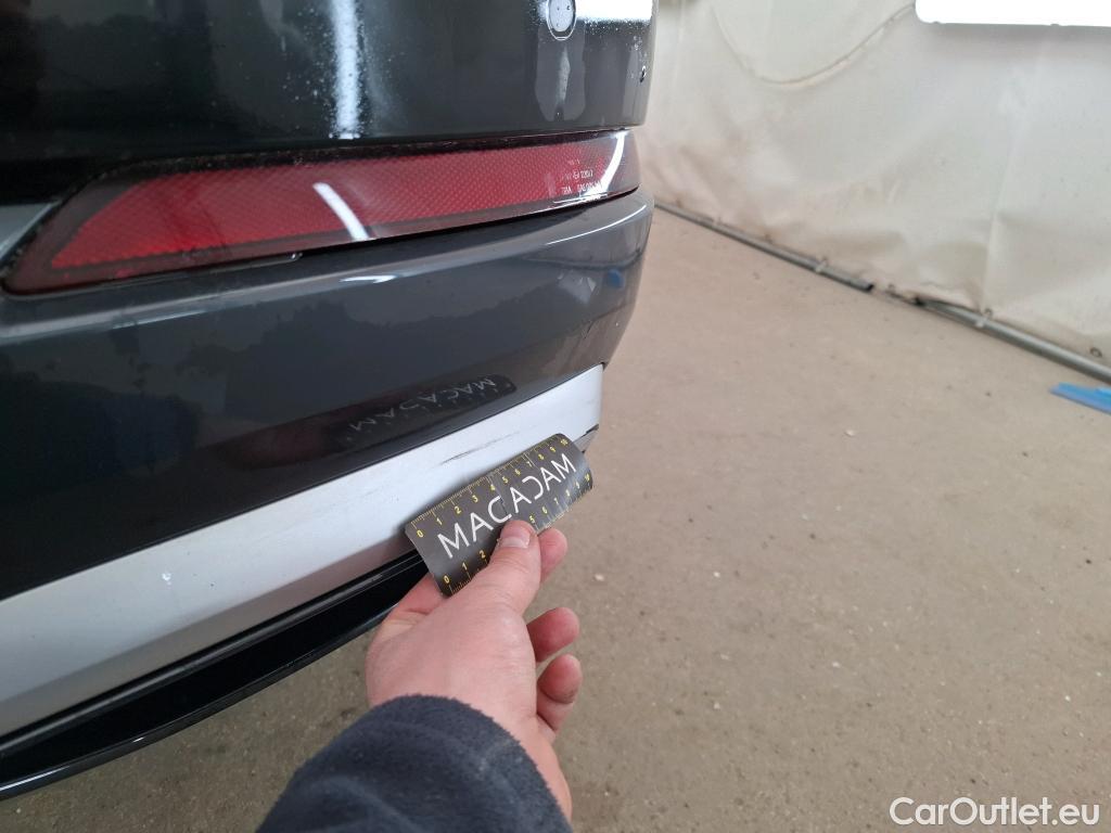  Audi  Q3 AUDI  / 2018 / 5P / SUV 35 TFSI 150 MHEV S TRONIC DESIGN LUXE #11