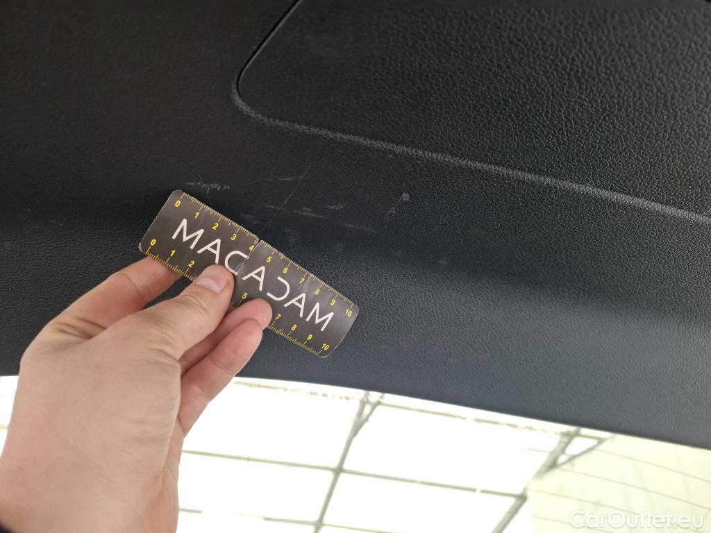  Audi  Q3 AUDI  / 2018 / 5P / SUV 35 TFSI 150 MHEV S TRONIC DESIGN LUXE #33