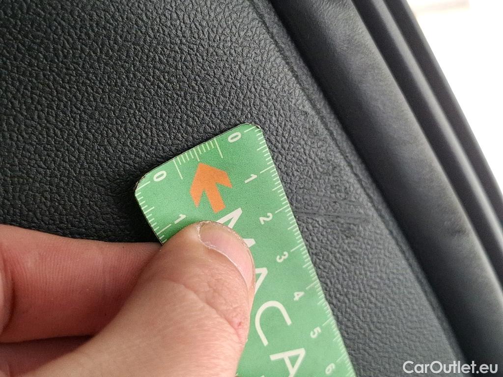  Ford  Kuga FORD  / 2019 / 5P / SUV 2.5 190 hybrid Flexifuel Pshift Titanium #124