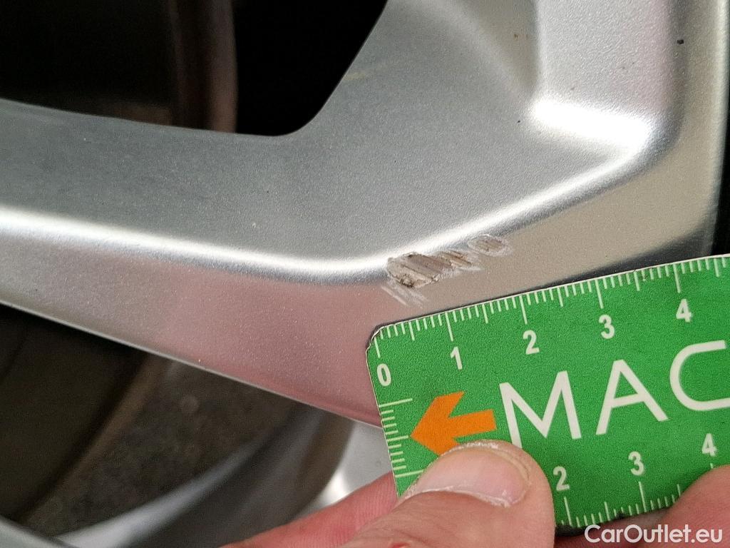  Ford  Kuga FORD  / 2019 / 5P / SUV 2.5 190 hybrid Flexifuel Pshift Titanium #73