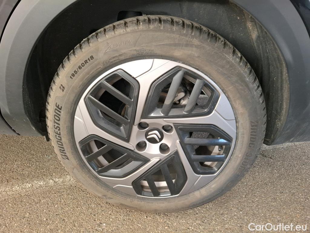  Citroen  C4 CITROEN  X / 2022 / 4P / Berline PureTech 130 S&S EAT8 Feel Pack #19