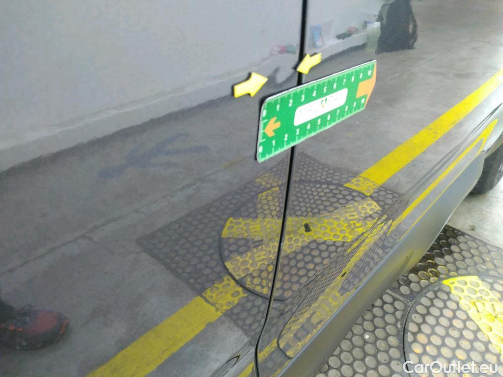  Citroen  C5  Aircross Shine 1.2 PureTech 130CV BVA8 6E #26