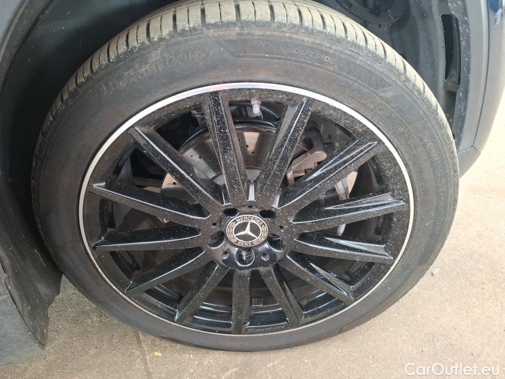  Mercedes  GLA MERCEDES-BENZ  / 2020 / 5P / SUV 1.3  250 e AMG LINE DCT #16