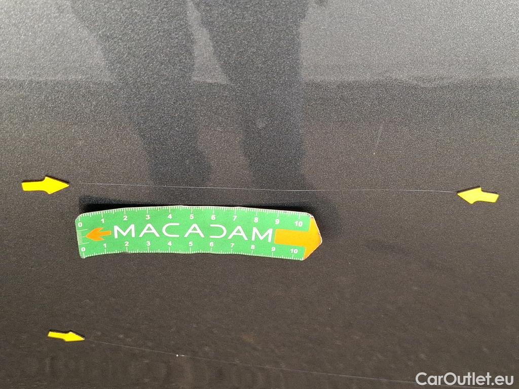  Ford  Kuga FORD  / 2019 / 5P / SUV 2.5 190 hybrid Flexifuel Pshift Titanium #47