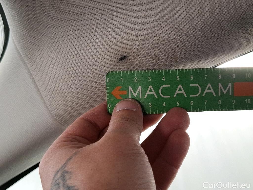  Ford  Kuga FORD  / 2019 / 5P / SUV 2.5 190 hybrid Flexifuel Pshift Titanium #113