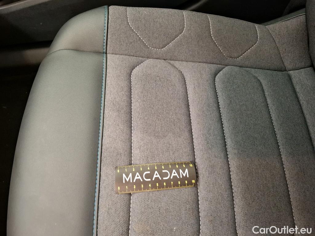  Citroen  C4 CITROEN  X / 2022 / 4P / Berline PureTech 130 S&S EAT8 Feel Pack #22