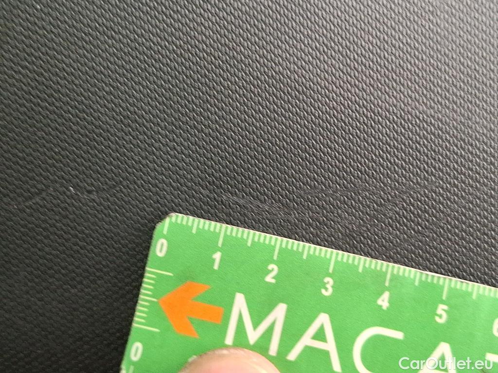  Ford  Kuga FORD  / 2019 / 5P / SUV 2.5 190 hybrid Flexifuel Pshift Titanium #100