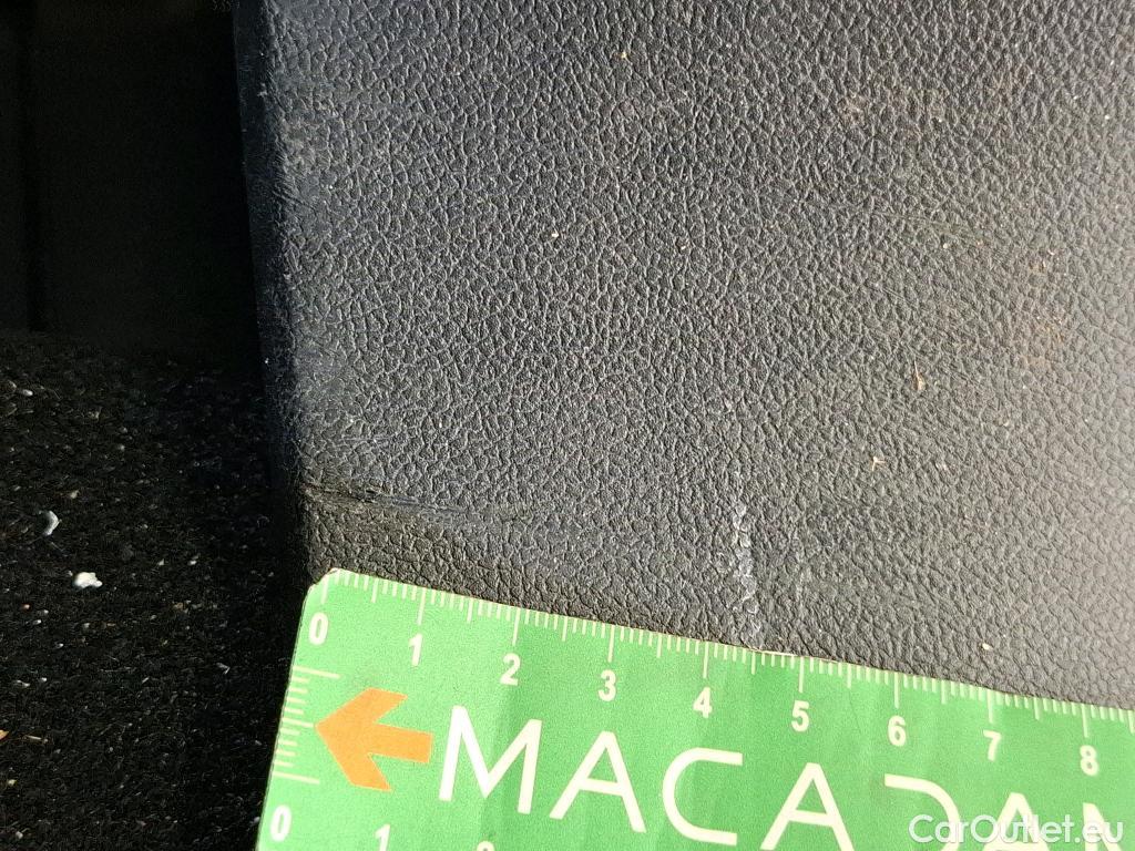  Ford  Kuga FORD  / 2019 / 5P / SUV 2.5 190 hybrid Flexifuel Pshift Titanium #123