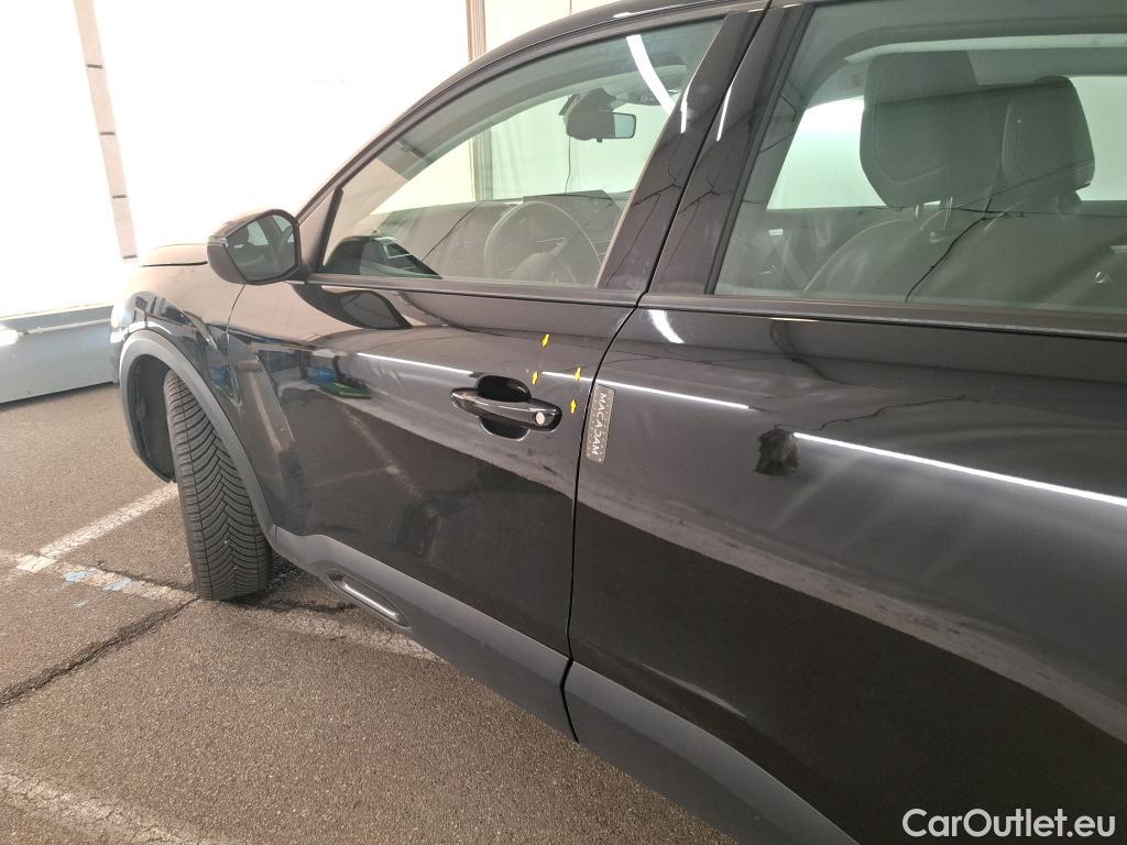  Citroen  C4 CITROEN  X / 2022 / 4P / Berline PureTech 130 S&S EAT8 Feel Pack #23