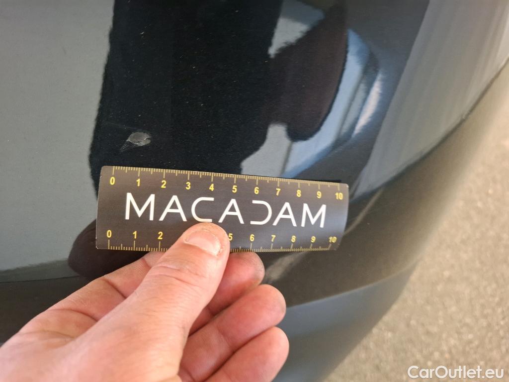  Citroen  C4 CITROEN  X / 2022 / 4P / Berline PureTech 130 S&S EAT8 Feel Pack #9