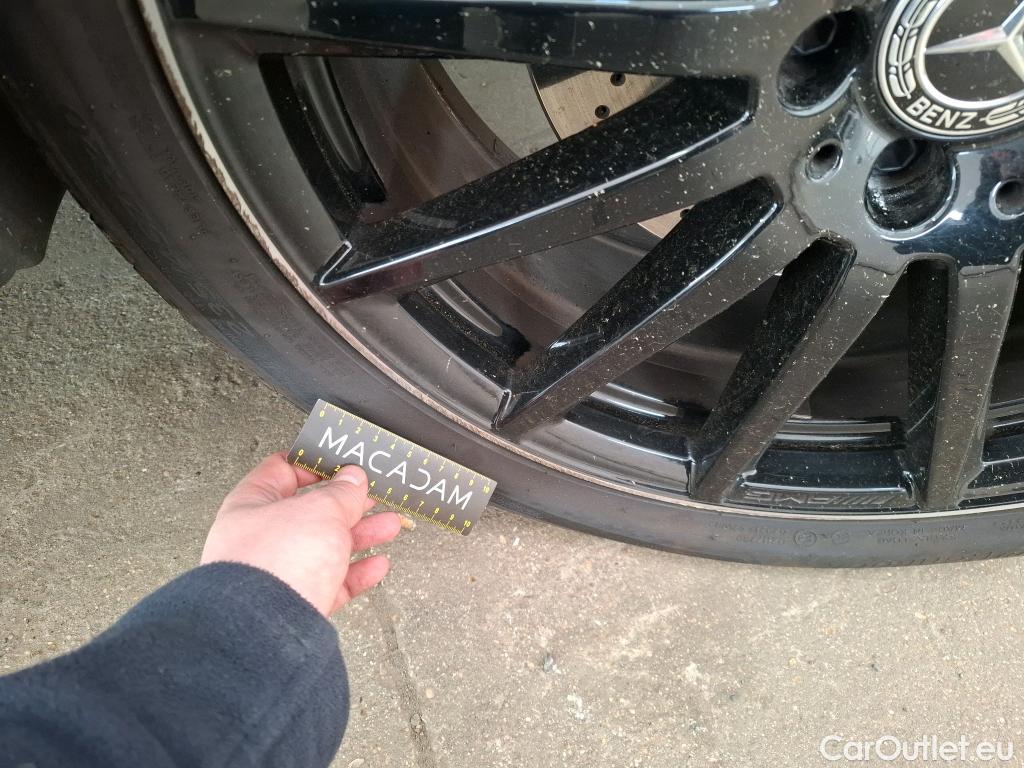  Mercedes  GLA MERCEDES-BENZ  / 2020 / 5P / SUV 1.3  250 e AMG LINE DCT #18