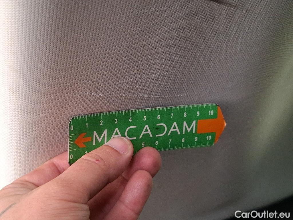  Ford  Kuga FORD  / 2019 / 5P / SUV 2.5 190 hybrid Flexifuel Pshift Titanium #5