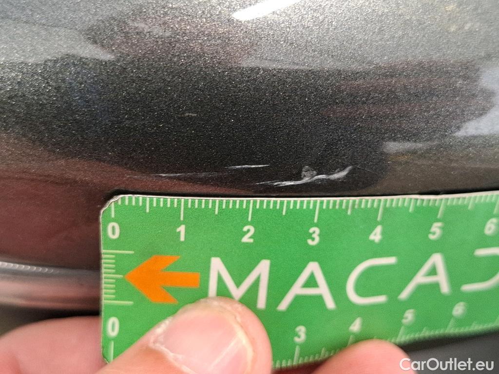  Ford  Kuga FORD  / 2019 / 5P / SUV 2.5 190 hybrid Flexifuel Pshift Titanium #121