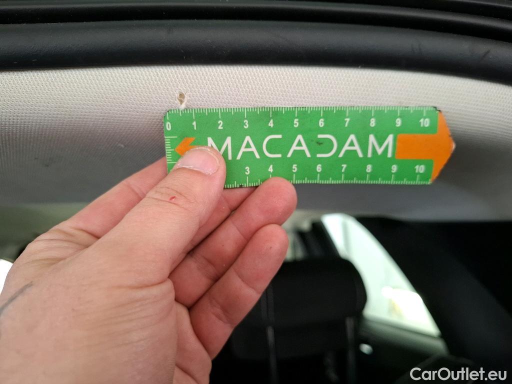  Ford  Kuga FORD  / 2019 / 5P / SUV 2.5 190 hybrid Flexifuel Pshift Titanium #4