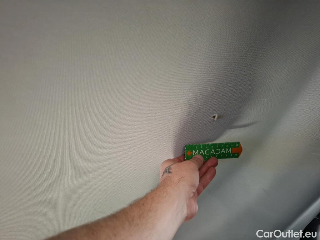  Ford  Kuga FORD  / 2019 / 5P / SUV 2.5 190 hybrid Flexifuel Pshift Titanium #1